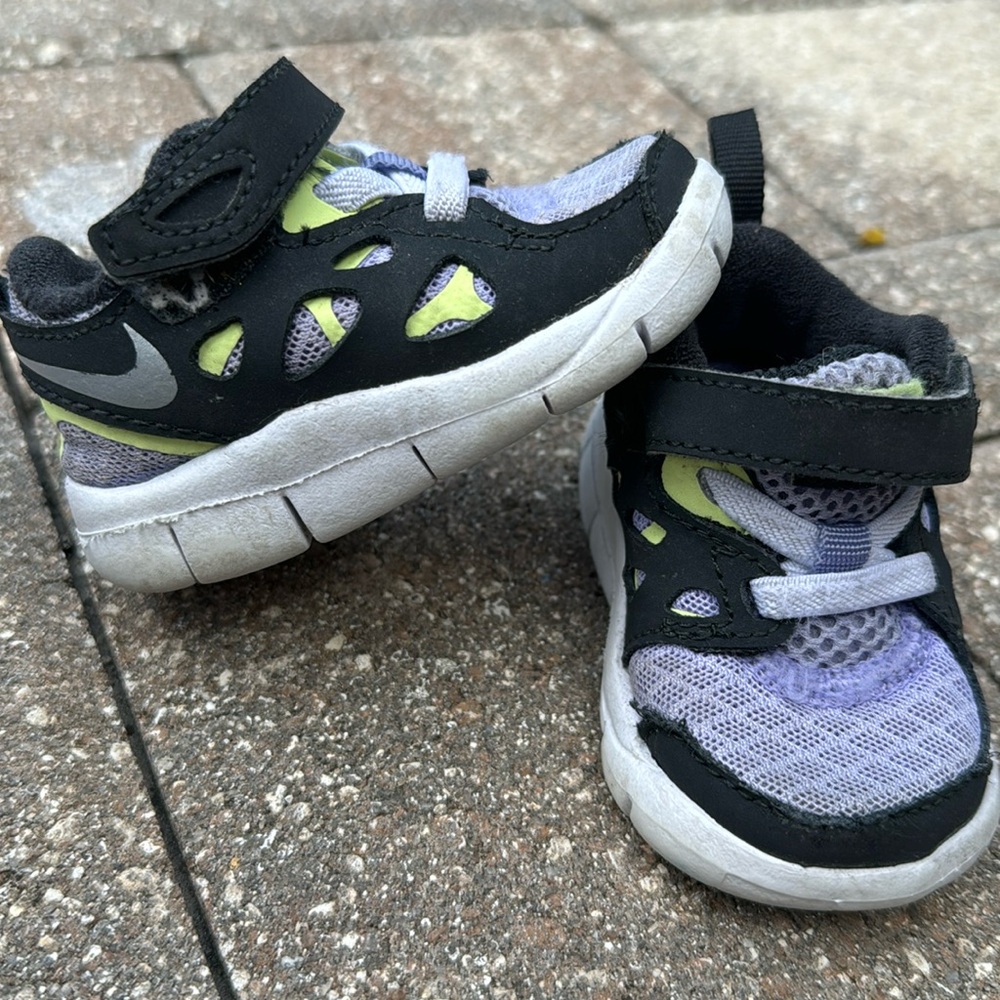 Baby girls Nike size 2c shoes, purple, black, lime yellow